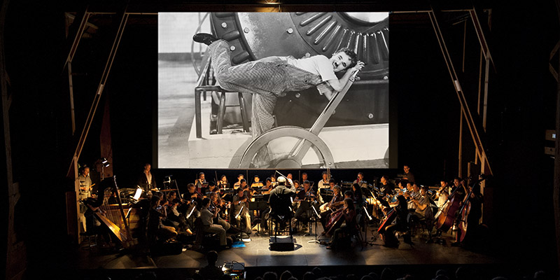 Charles Chaplin: Les Temps modernes - Orchestre des Jardins Musicaux - Grange aux Concerts – Cernier