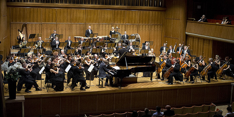 Tschaïkovsky : Symphonie 6 – Orchestre Symphonique de Lodz – La Chaux-de-Fonds